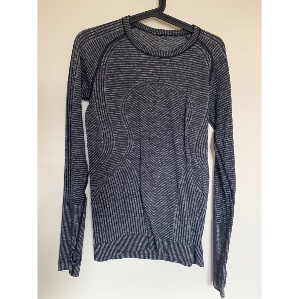 LuluLemon long sleeve